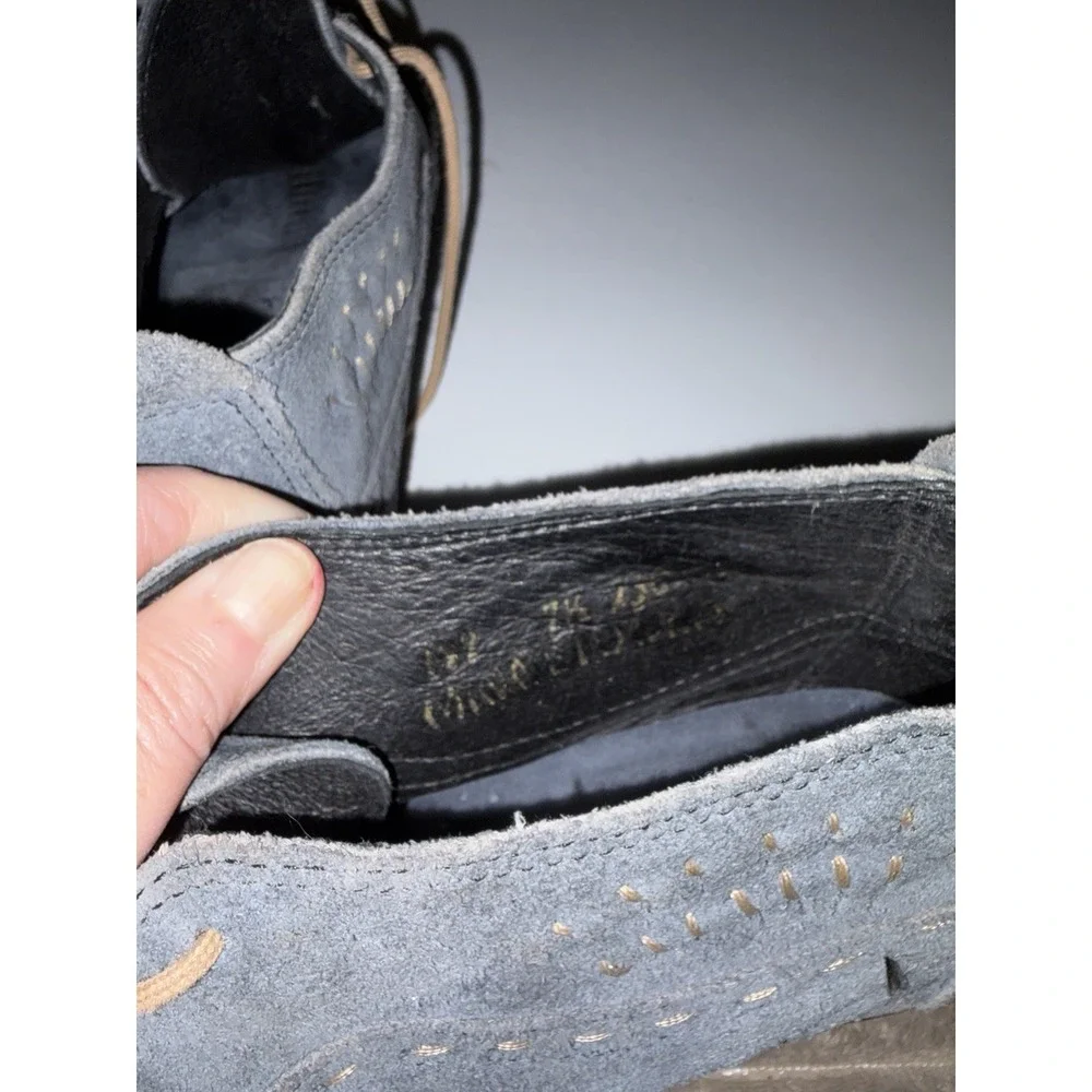 Minnetonka Womens 7.5 Ankle Boot Moccasin Lace Up Blueish Gray Leather Suede